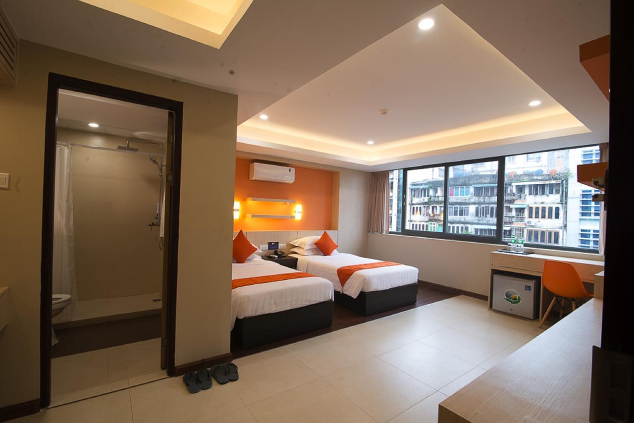 Eastern Hotel Yangon Exterior photo